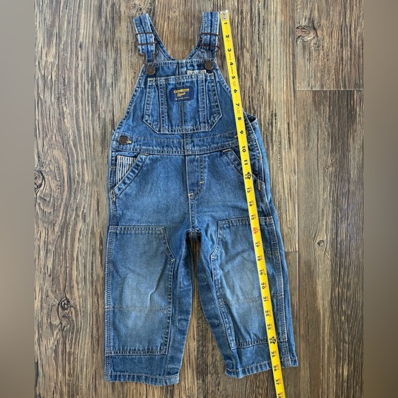 OshKosh B'gosh Vestbak Jean Overalls 18 Mos Double Knee Blue Denim Stripe Detail - Picture 3 of 12